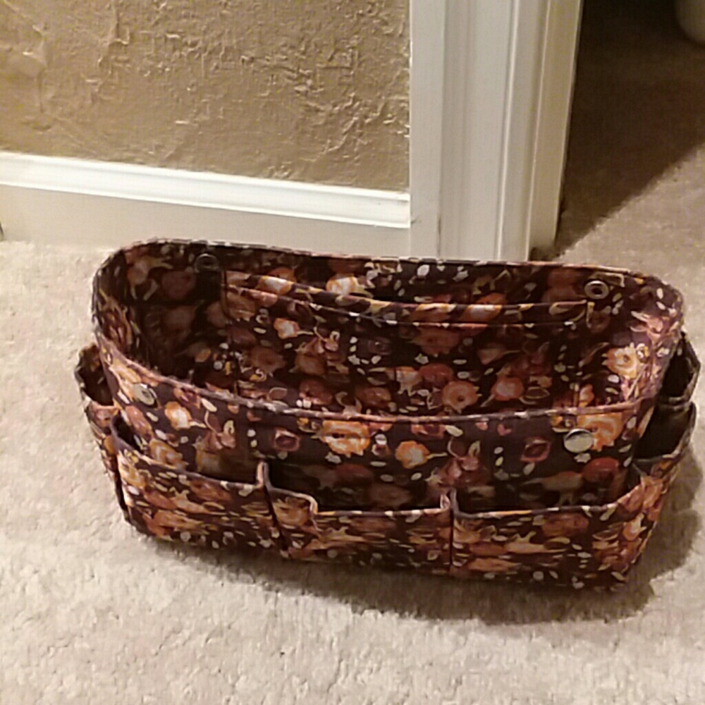 Purse organizer.... so many pockets
